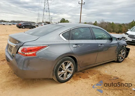 2014 Nissan Altima 2.5 from USA, damaged, VIN 1N4AL3AP9EC417735